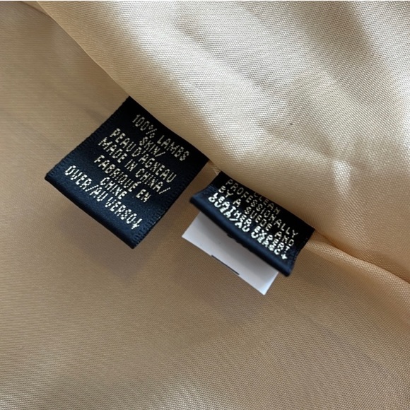 Dana Buchman Lambskin Blazer Two Pockets Fully Lined Tan/Light Beige  6 - Picture 9 of 14